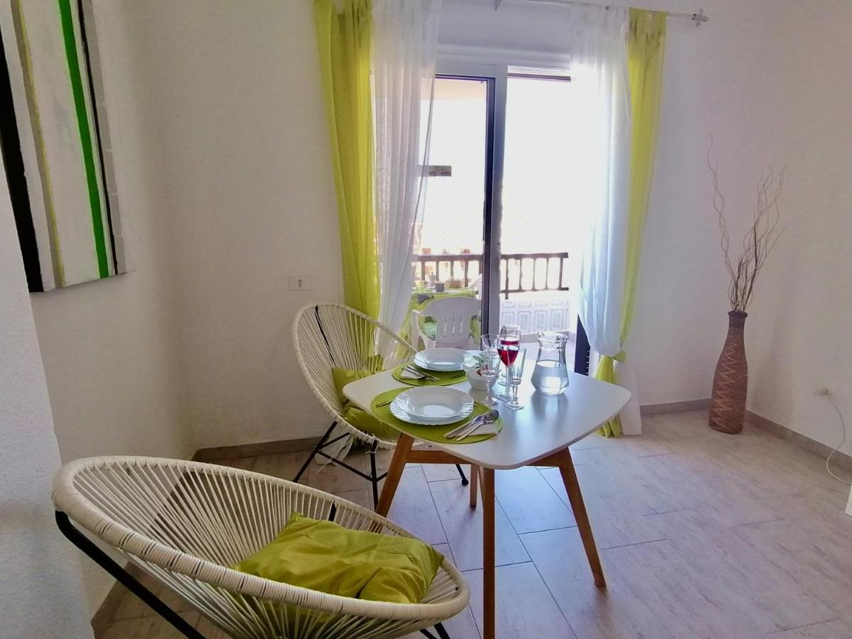 Golden View Holiday Home بلايا ذي لاس أميريكاس المظهر الخارجي الصورة